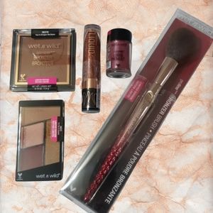 🔥2/$25🔥 Wet n Wild Makeup Bundle with Brush #1